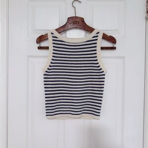 GU textured Striped Knit Tank Top